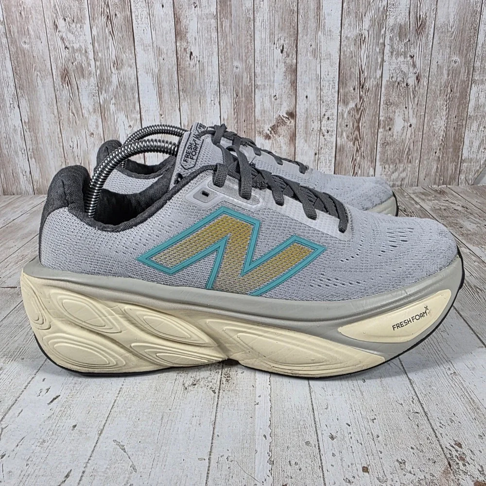 New Balance Fresh Foam X More v5 Mens 10 Wide 2E Grey Teal Running Shoes MMORLJ5